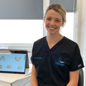 Dr Debbie Hughes